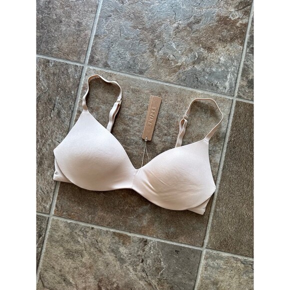 Skims Wireless Form Push-up Bra Sand Size 32B - Picture 3 of 6